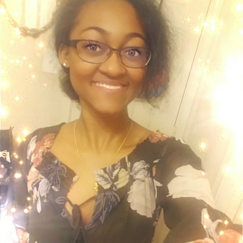 Meet your Posher, Necy.😊